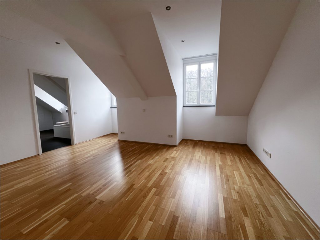 Immobilienangebot - Aachen - Alle - Wohnen hinter historischen Mauern!