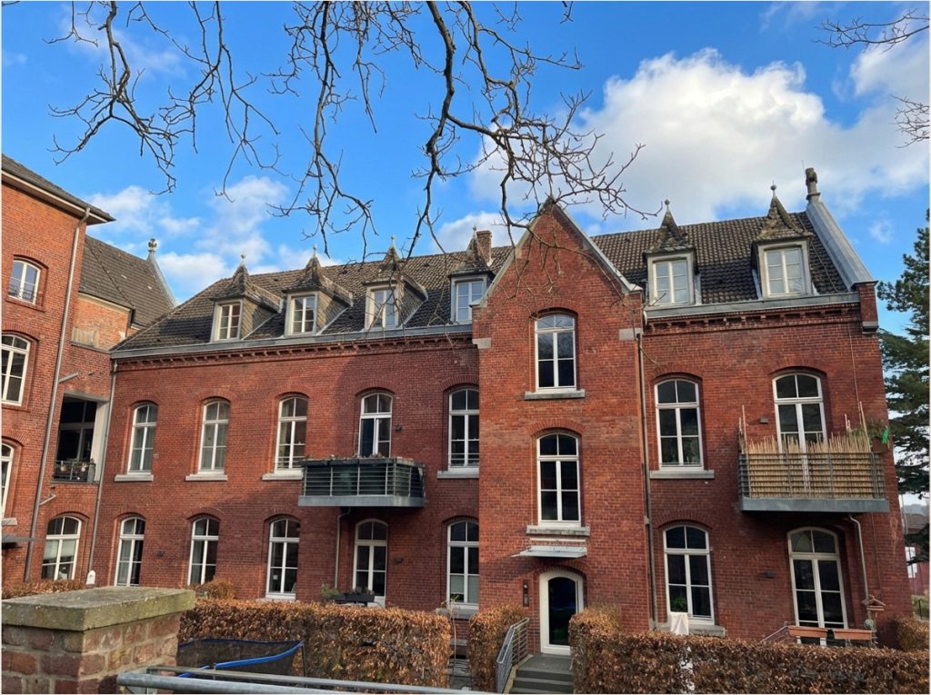 Immobilienangebot - Aachen - Alle - Wohnen hinter historischen Mauern!