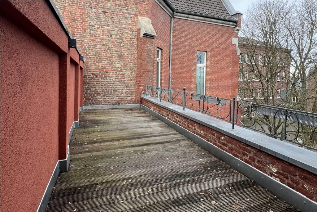 Immobilienangebot - Aachen - Alle - Wohnen hinter historischen Mauern!