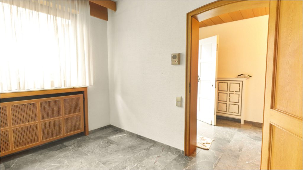 Immobilienangebot - Aachen / Haaren - Alle - Geräumiges Einfamilienhaus mit großem Garten in AC Haaren
