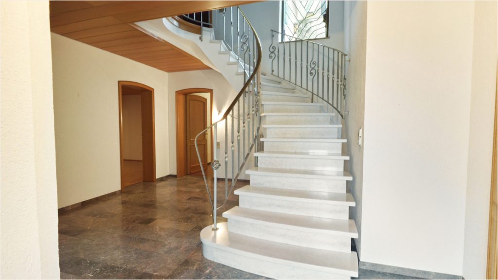 Immobilienangebot - Aachen / Haaren - Alle - Geräumiges Einfamilienhaus mit großem Garten in AC Haaren