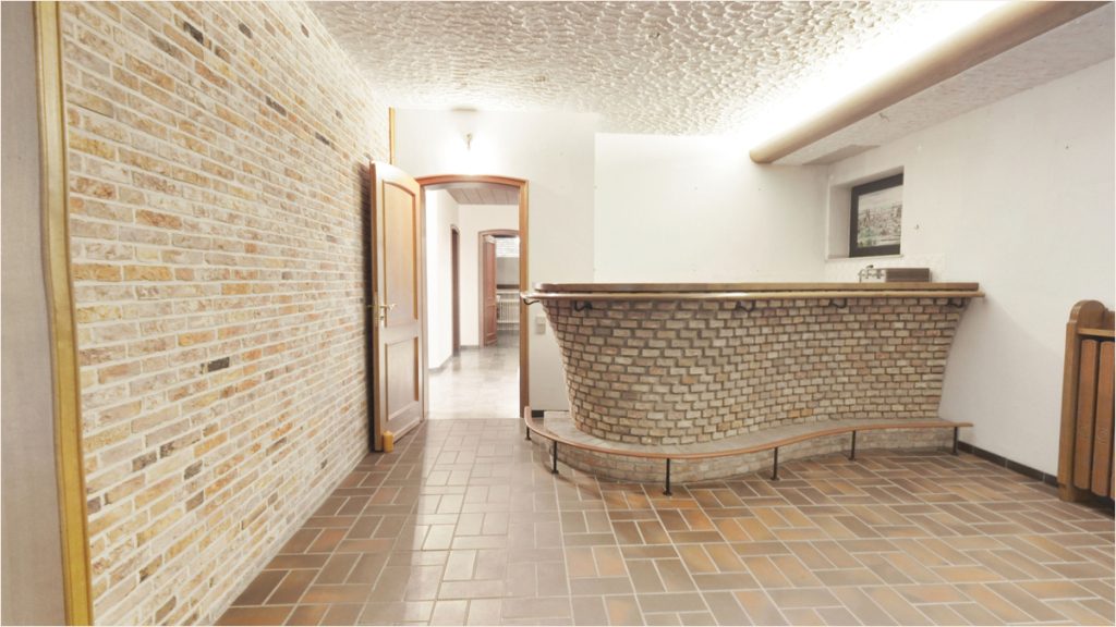 Immobilienangebot - Aachen / Haaren - Alle - Geräumiges Einfamilienhaus mit großem Garten in AC Haaren