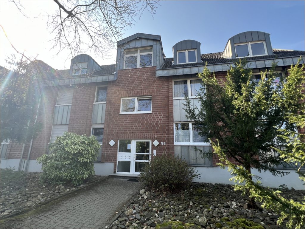 Immobilienangebot - Aachen / Eilendorf - Alle - Helle  2-Zimmer Dachgeschosswohnung in Aachen Eilendorf
