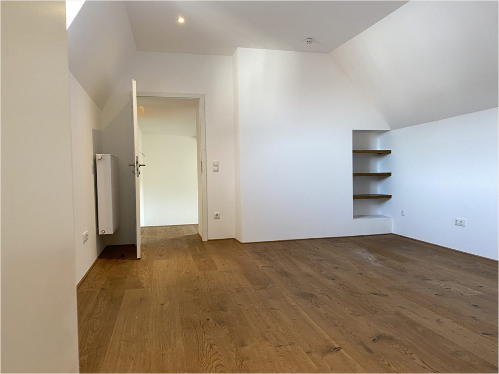 Immobilienangebot - Aachen - Alle - Außergewöhnliches Wohnhaus mit Geschichte zur Miete