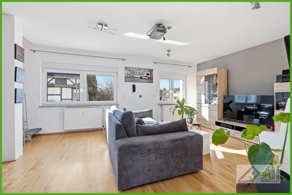 Immobilienangebot - Düren / Lendersdorf - Alle - + 5PLUS + ANLAGECHANCE ODER EIGENNUTZUNG: TOP-GEPFLEGTE MAISONETTEWOHNUNG IN DÜREN / LENDERSODRF +