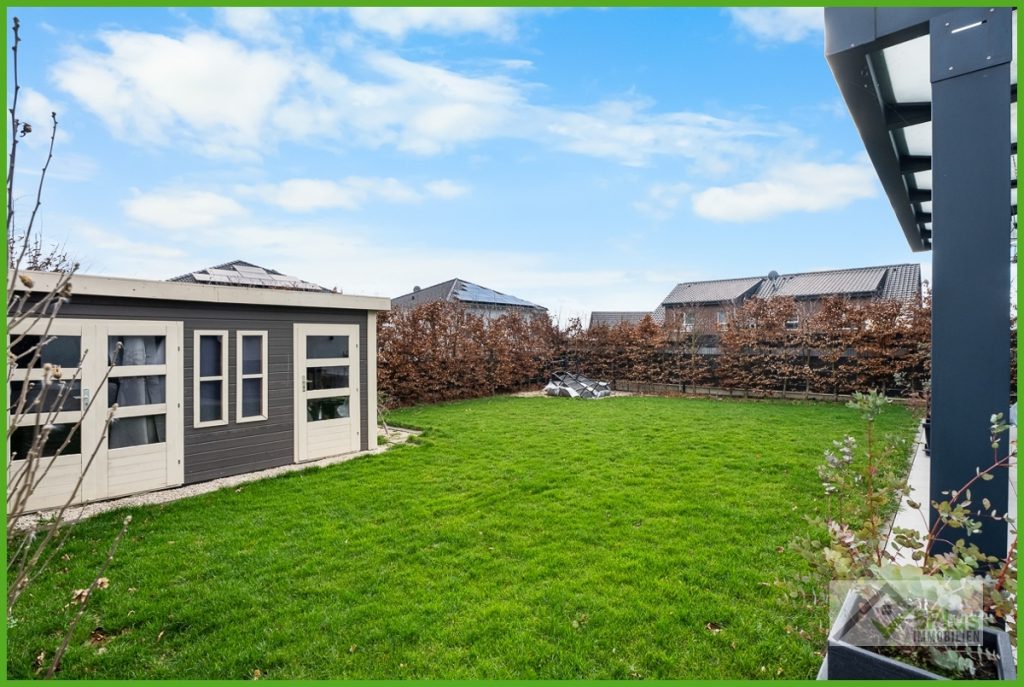 Immobilienangebot - Titz - Alle - + 5PLUS + ZWEI GENERATIONEN EIN TRAUM: MODERNES KFW 55 ZWEIFAMILIENHAUS IM NEUBAUGEBIET VON TITZ +++
