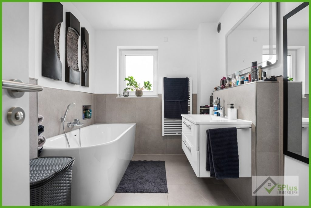 Immobilienangebot - Titz - Alle - + 5PLUS + ZWEI GENERATIONEN EIN TRAUM: MODERNES KFW 55 ZWEIFAMILIENHAUS IM NEUBAUGEBIET VON TITZ +++