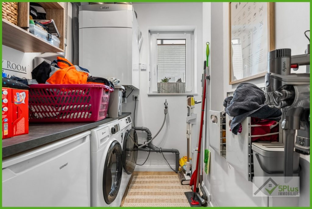 Immobilienangebot - Titz - Alle - + 5PLUS + ZWEI GENERATIONEN EIN TRAUM: MODERNES KFW 55 ZWEIFAMILIENHAUS IM NEUBAUGEBIET VON TITZ +++