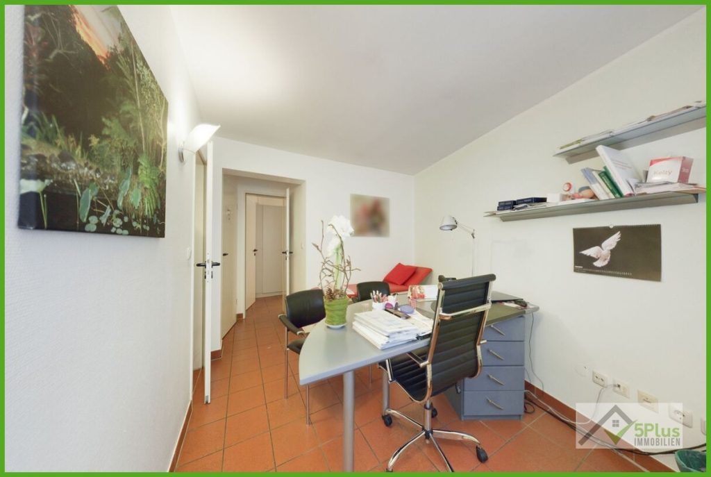 Immobilienangebot - Düren / Birkesdorf - Alle - +5PLUS+ RAUM FÜR IHR KONZEPT: VIELSEITIG NUTZBARE GEWERBEFLÄCHE IN GUTER LAGE VON DÜREN-BIRKESDORF +