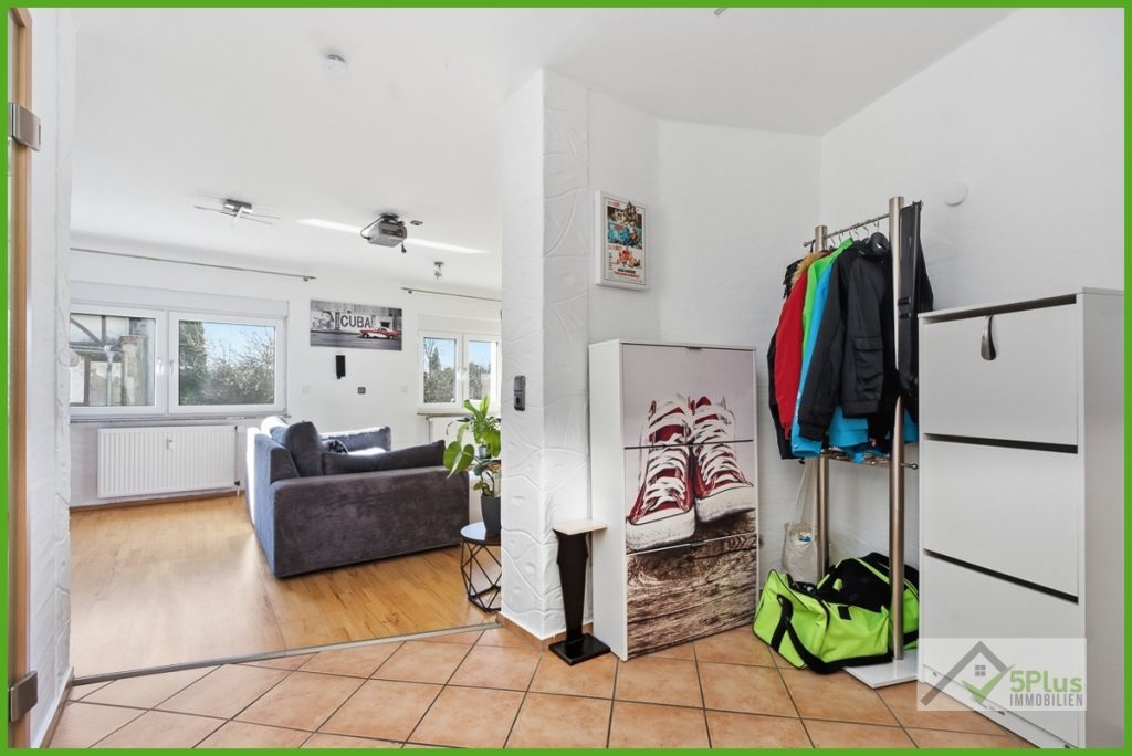 Immobilienangebot - Düren / Lendersdorf - Alle - + 5PLUS + RENDITECHANCE: TOP-GEPFLEGTE MAISONETTEWOHNUNG IN DÜREN / LENDERSODRF +