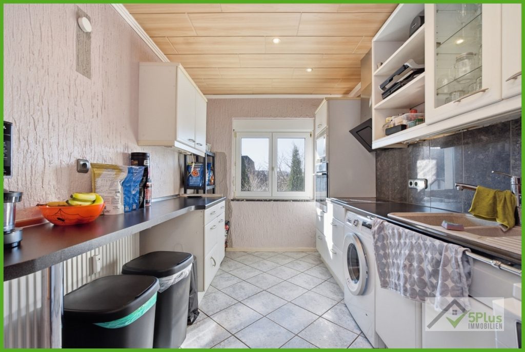Immobilienangebot - Düren / Lendersdorf - Alle - + 5PLUS + RENDITECHANCE: TOP-GEPFLEGTE MAISONETTEWOHNUNG IN DÜREN / LENDERSODRF +