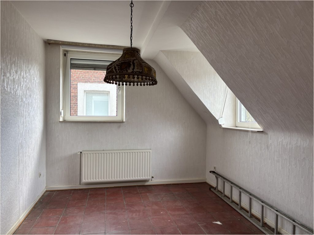 Immobilienangebot - Alsdorf - Alle - Charmantes Einfamilienhaus mit Gestaltungspotenzial in Alsdorf