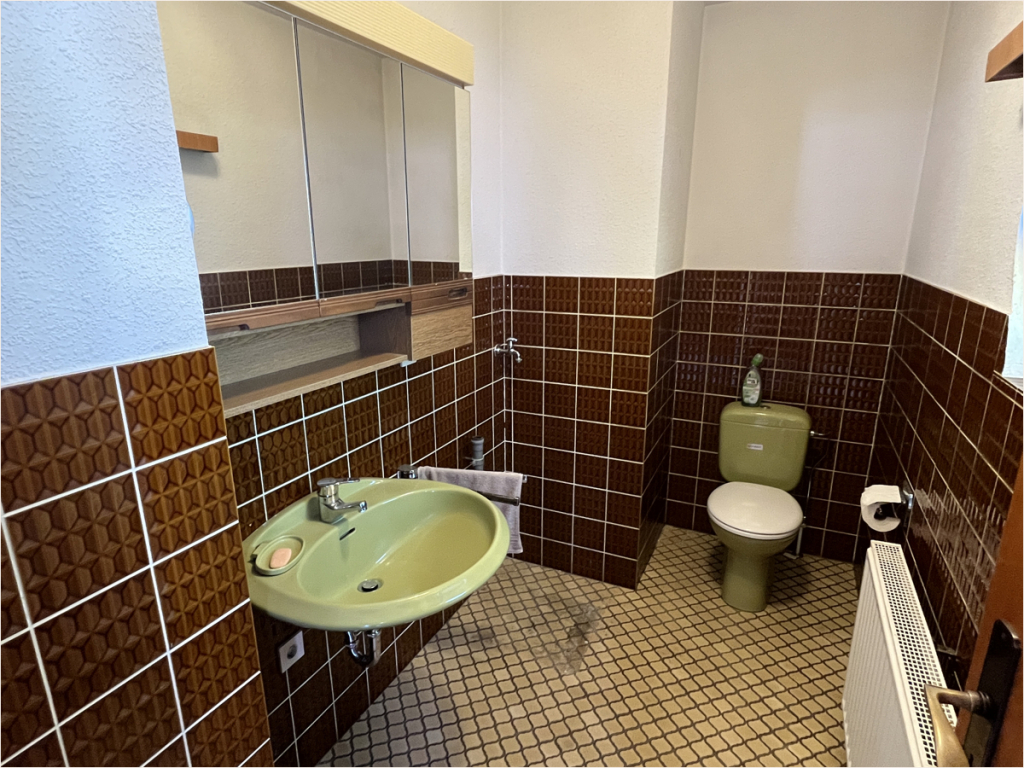 Immobilienangebot - Stolberg - Alle - Sanierungsbedürftiges Einfamilienhaus in Stolberg-Büsbach