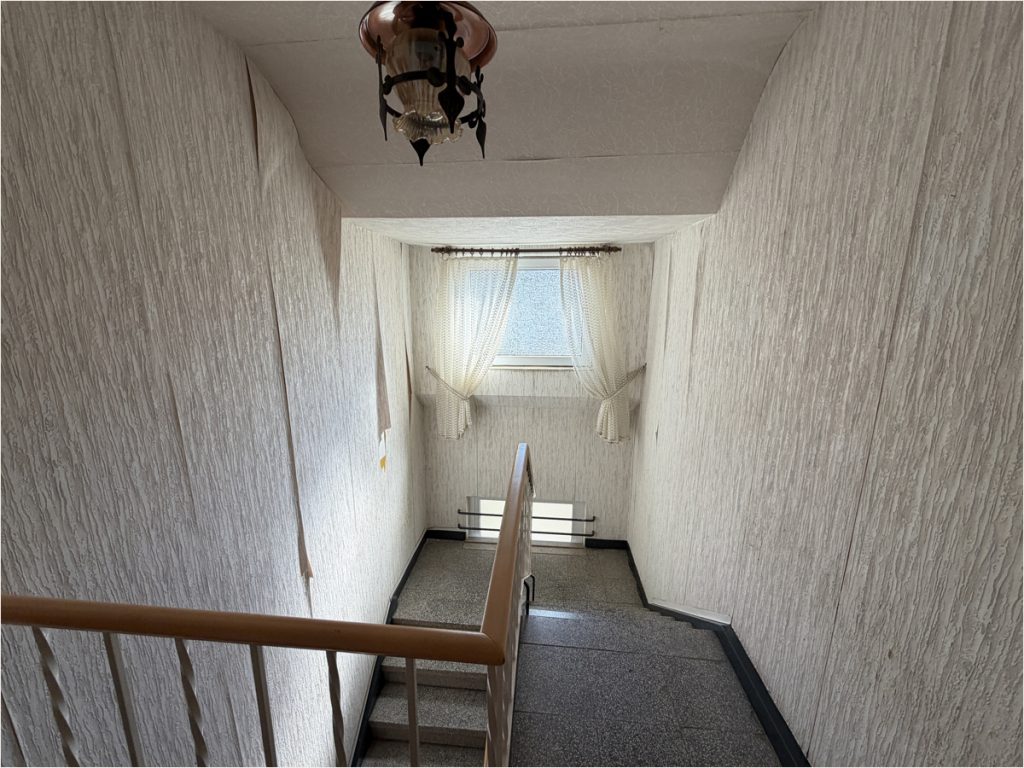 Immobilienangebot - Aachen / Kornelimünster - Alle - Sanierungsbedürftiges Wohnhaus mit Potential!