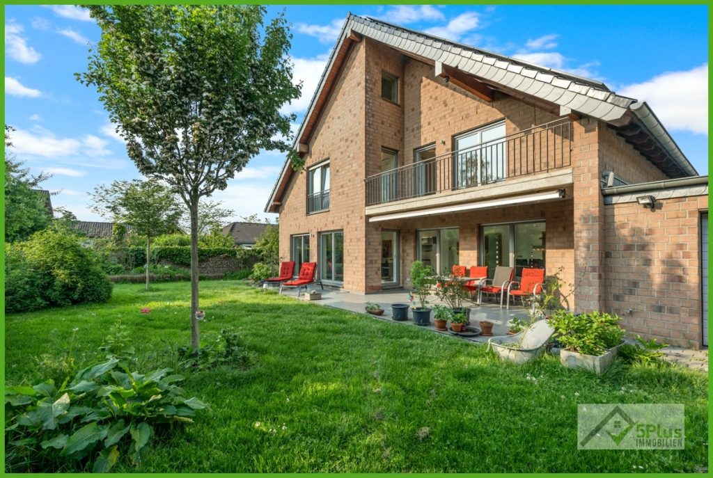 Immobilienangebot - Inden - Alle - + 5PLUS + RAUM, RUHE, LEBENSQUALITÄT: EXKLUSIVES EINFAMILIENHAUS AUF CA. 201M² IN INDEN / ALTDORF +