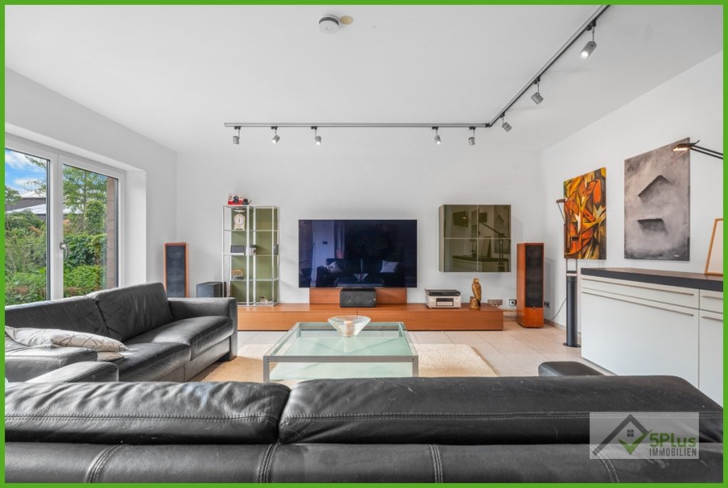 Immobilienangebot - Inden - Alle - + 5PLUS + RAUM, RUHE, LEBENSQUALITÄT: EXKLUSIVES EINFAMILIENHAUS AUF CA. 201M² IN INDEN / ALTDORF +