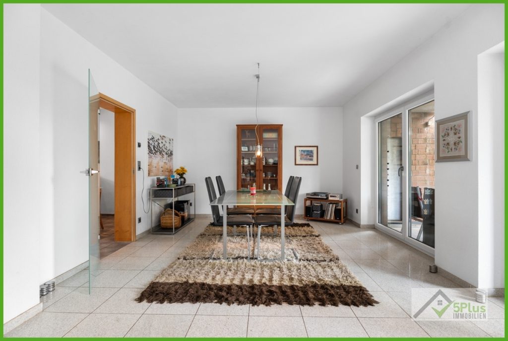 Immobilienangebot - Inden - Alle - + 5PLUS + RAUM, RUHE, LEBENSQUALITÄT: EXKLUSIVES EINFAMILIENHAUS AUF CA. 201M² IN INDEN / ALTDORF +