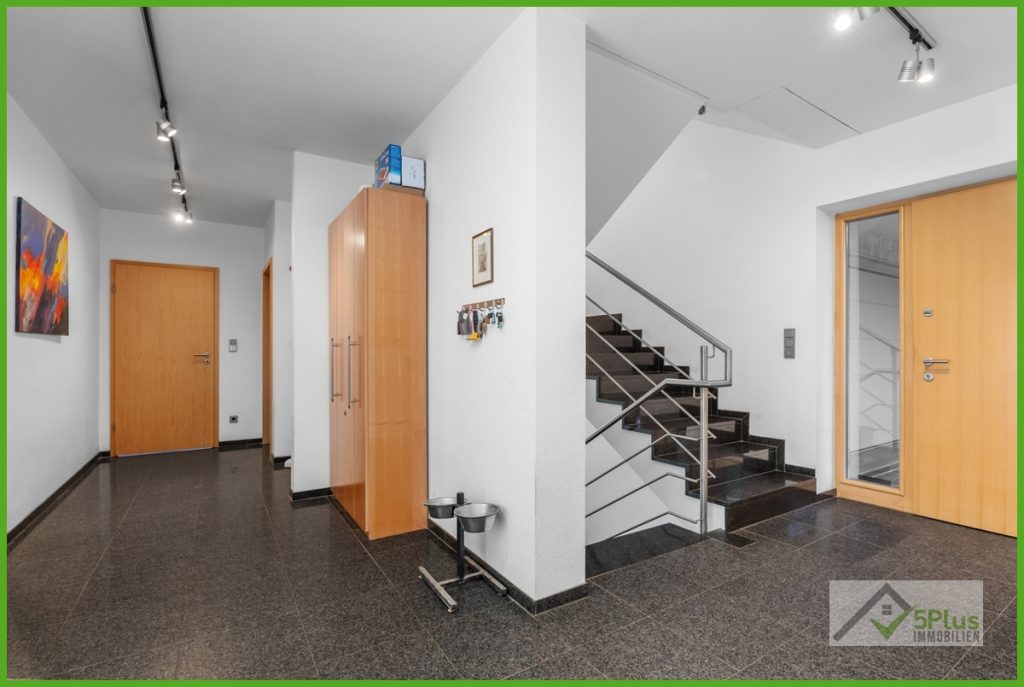 Immobilienangebot - Inden - Alle - + 5PLUS + RAUM, RUHE, LEBENSQUALITÄT: EXKLUSIVES EINFAMILIENHAUS AUF CA. 201M² IN INDEN / ALTDORF +