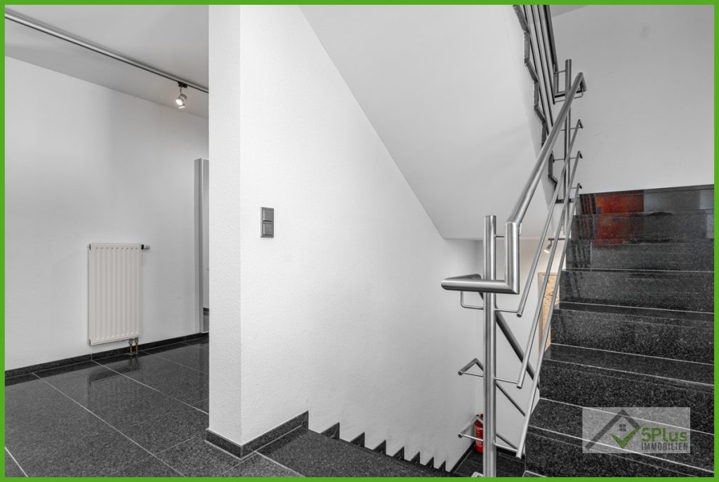 Immobilienangebot - Inden - Alle - + 5PLUS + RAUM, RUHE, LEBENSQUALITÄT: EXKLUSIVES EINFAMILIENHAUS AUF CA. 201M² IN INDEN / ALTDORF +