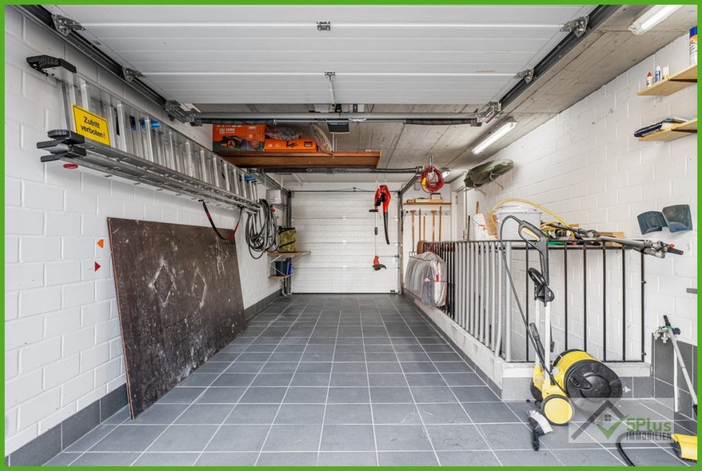 Immobilienangebot - Inden - Alle - + 5PLUS + RAUM, RUHE, LEBENSQUALITÄT: EXKLUSIVES EINFAMILIENHAUS AUF CA. 201M² IN INDEN / ALTDORF +