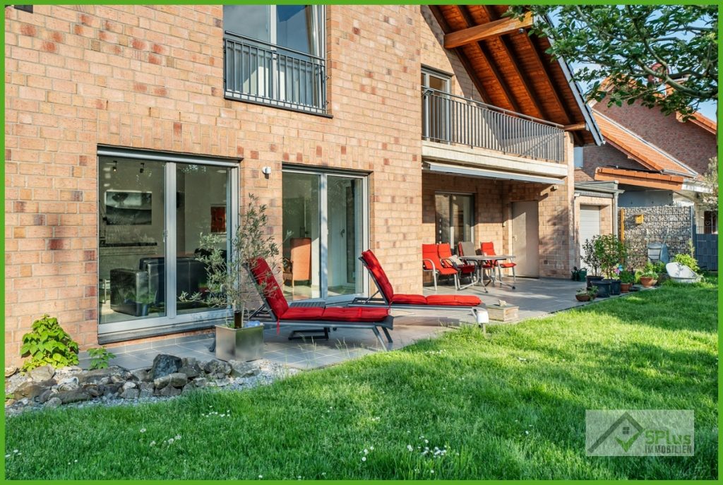 Immobilienangebot - Inden - Alle - + 5PLUS + RAUM, RUHE, LEBENSQUALITÄT: EXKLUSIVES EINFAMILIENHAUS AUF CA. 201M² IN INDEN / ALTDORF +