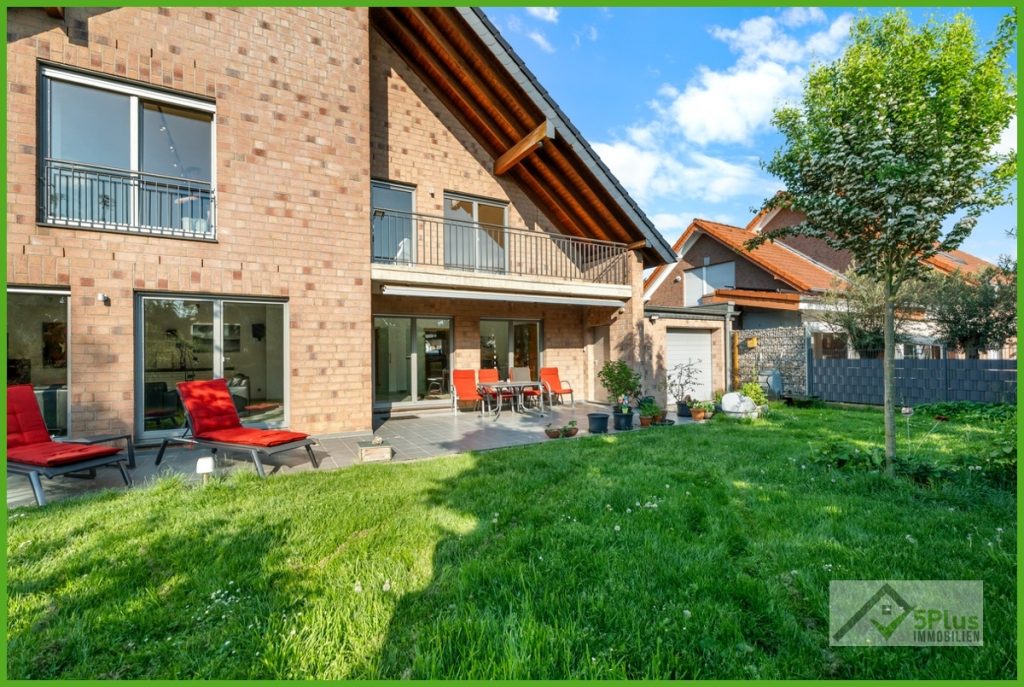 Immobilienangebot - Inden - Alle - + 5PLUS + RAUM, RUHE, LEBENSQUALITÄT: EXKLUSIVES EINFAMILIENHAUS AUF CA. 201M² IN INDEN / ALTDORF +
