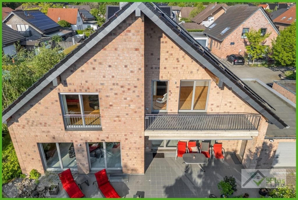 Immobilienangebot - Inden - Alle - + 5PLUS + RAUM, RUHE, LEBENSQUALITÄT: EXKLUSIVES EINFAMILIENHAUS AUF CA. 201M² IN INDEN / ALTDORF +
