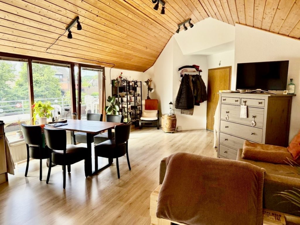 Immobilienangebot - Roetgen - Alle - Roetgen – Zuhause über den Dächern der Eifel