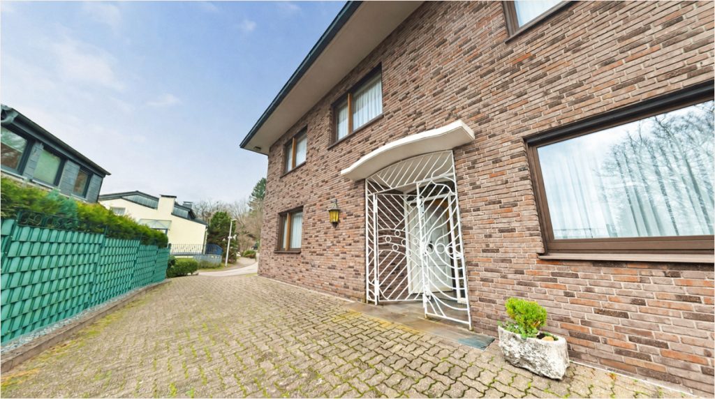 Immobilienangebot - Aachen / Haaren - Alle - Freistehendes Einfamilienhaus auf großem Grundstück in Aachen