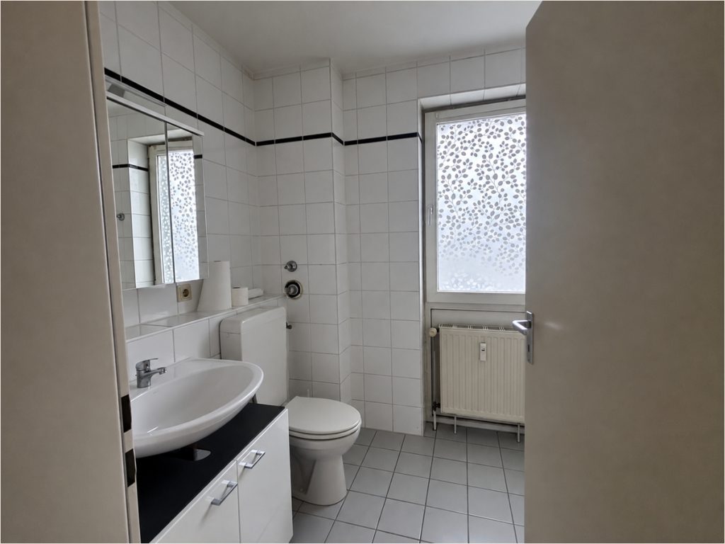 Immobilienangebot - Aachen - Alle - 2-Zimmer Wohnung im 1.OG mit gemütlichem Balkon
