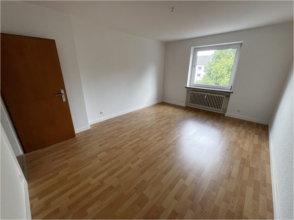 Immobilienangebot - Aachen - Alle - Gepflegte 2- Zimmer Wohnung in 52078 Aachen - frisch renoviert