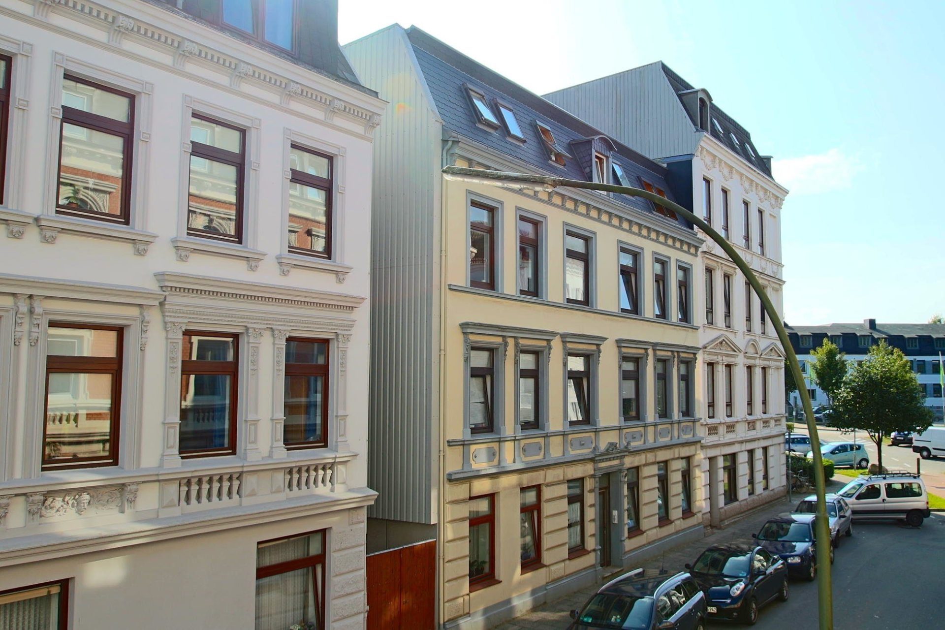 Immobilienangebot - Flensburg - Alle - Attraktive und gut gepflegte Anlage-Immobilie mit 7 Einheiten! Innstadt- und Universitätsnahe Lage!