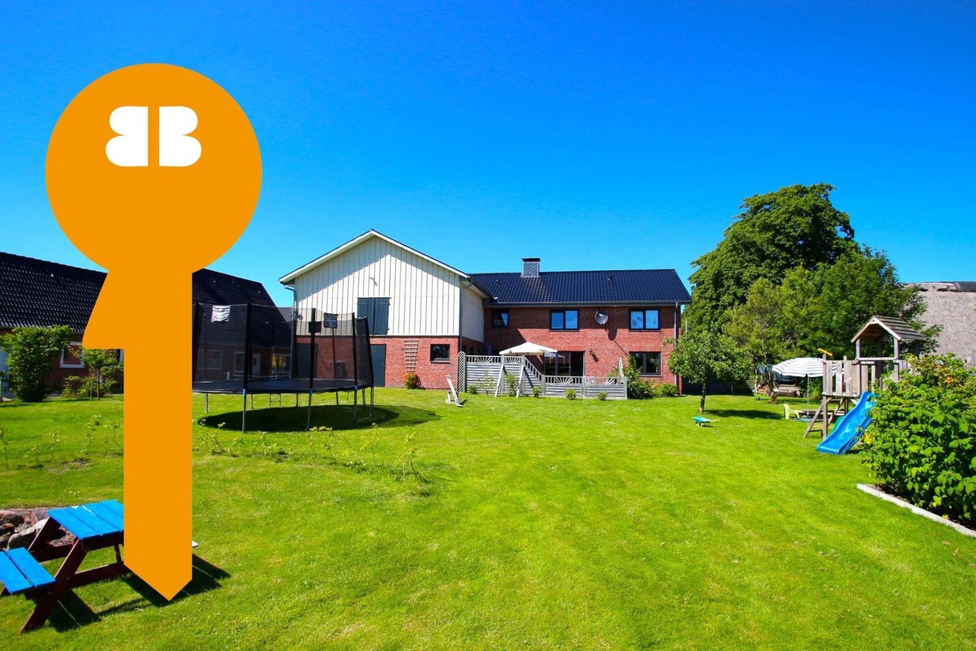 Immobilienangebot - Ladelund - Alle - Luxus pur! Ländlich modernes, frisch renoviertes Einfamilienhaus mit Scheune! Platz o.E.! Wellness!
