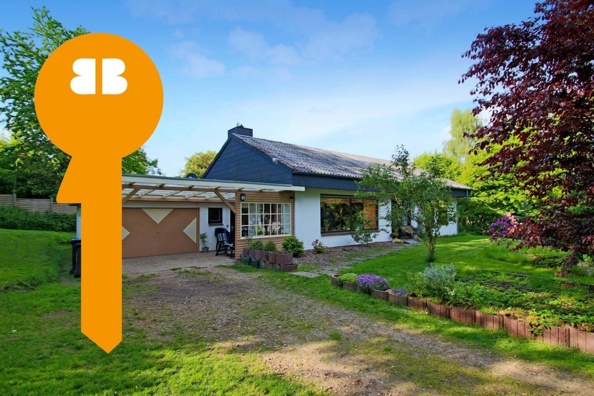 Immobilienangebot - Fleckeby - Alle - Immobilienpaket in Fleckeby! 1 EFH, 1 Wohnhaus mit 4 Einheiten,
Halle und Bauland! Haben Sie Ideen?