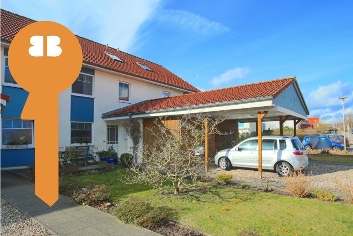 Immobilienangebot - Flensburg / Engelsby - Alle - RMH in ruhiger Lage mit Garten!
5 Zimmer, Abstellflächen, ausgebauter Spitzboden! 
EBK u. Carport!