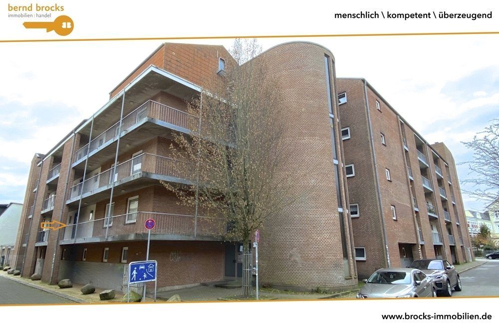 Immobilienangebot - Flensburg - Alle - Kleine 2-Zi.-Whg im 1.OG mit Balkon, Fahrstuhl und Stellplatz mitten in der Stadt und in Campusnähe!