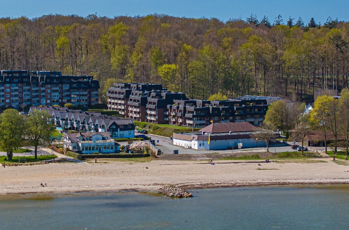 Immobilienangebot - Harrislee - Alle - Wohnen am Wasser: 2,5 Zimmer, 72 m², zwei Balkone und viel Lebensqualität