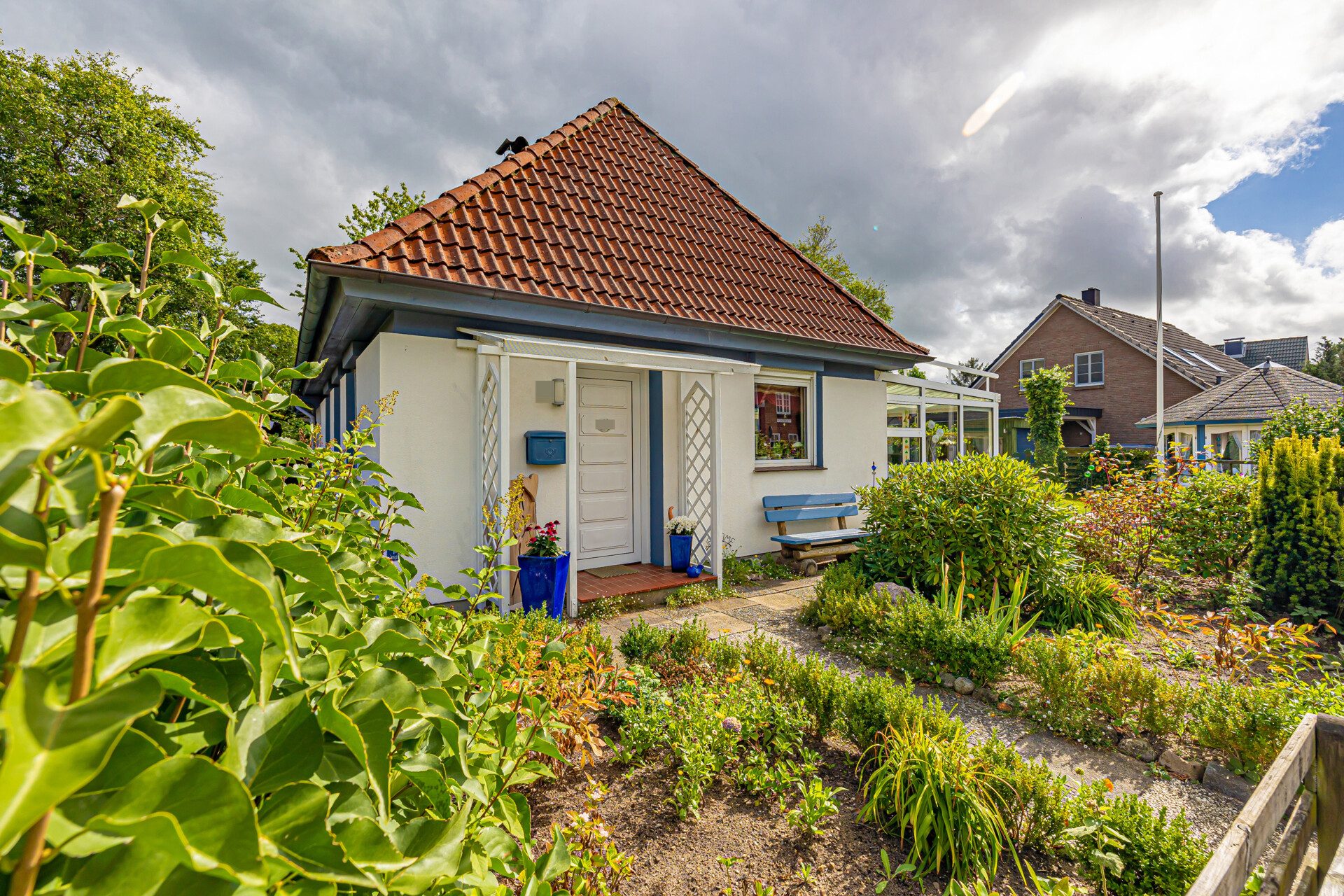 Immobilienangebot - Kropp - Alle - Kropp: Gepflegtes EFH mit Charme! 105 qm Wfl/Nfl! Mit tollem Wintergarten, Gartenpavillon & Carport!