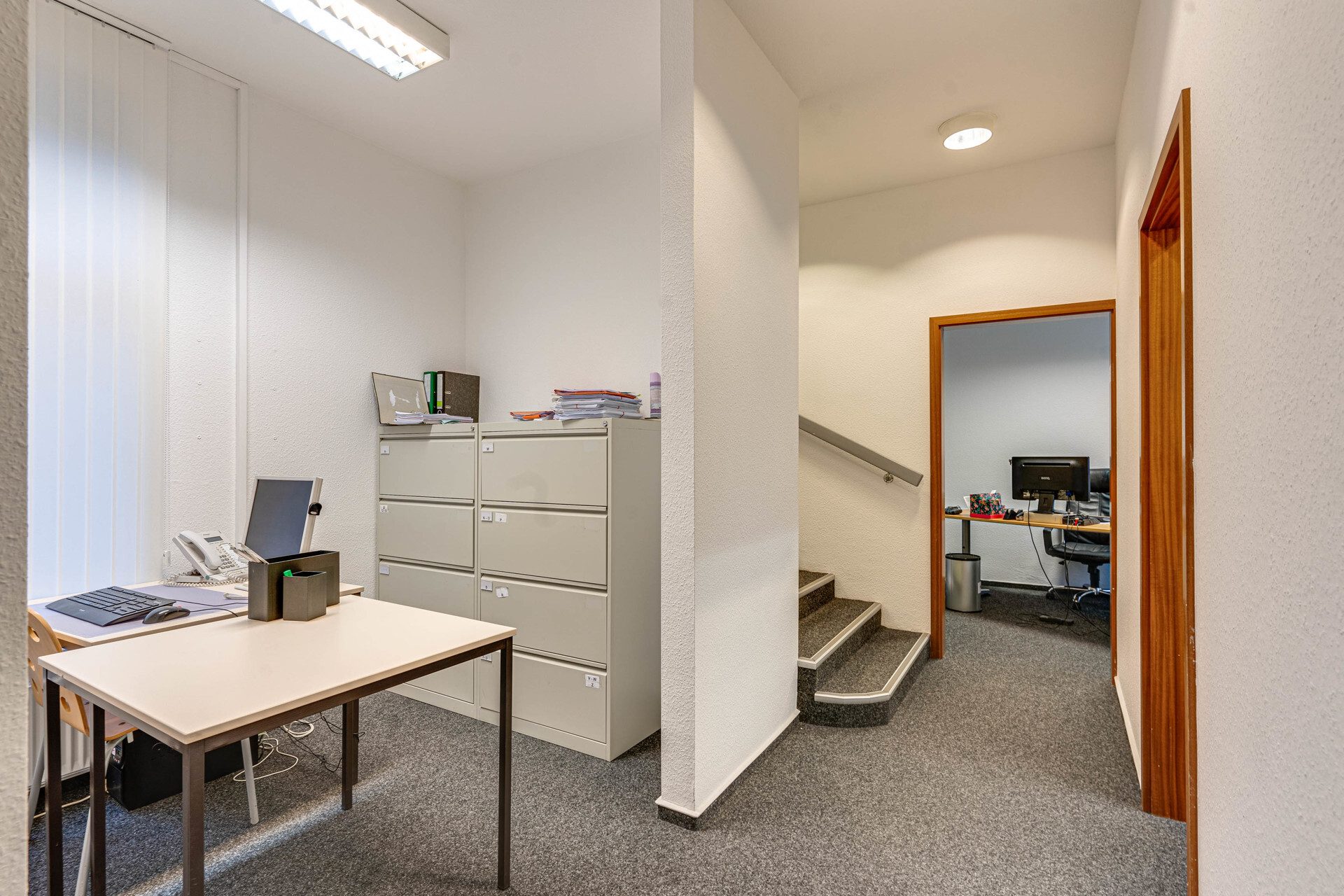 Immobilienangebot - Itzehoe - Alle - Arbeiten und Wohnen unter einem Dach!
273 qm Gewerbe-/Wohn-/Nfl. und Parkplätze zentral in Itzehoe!