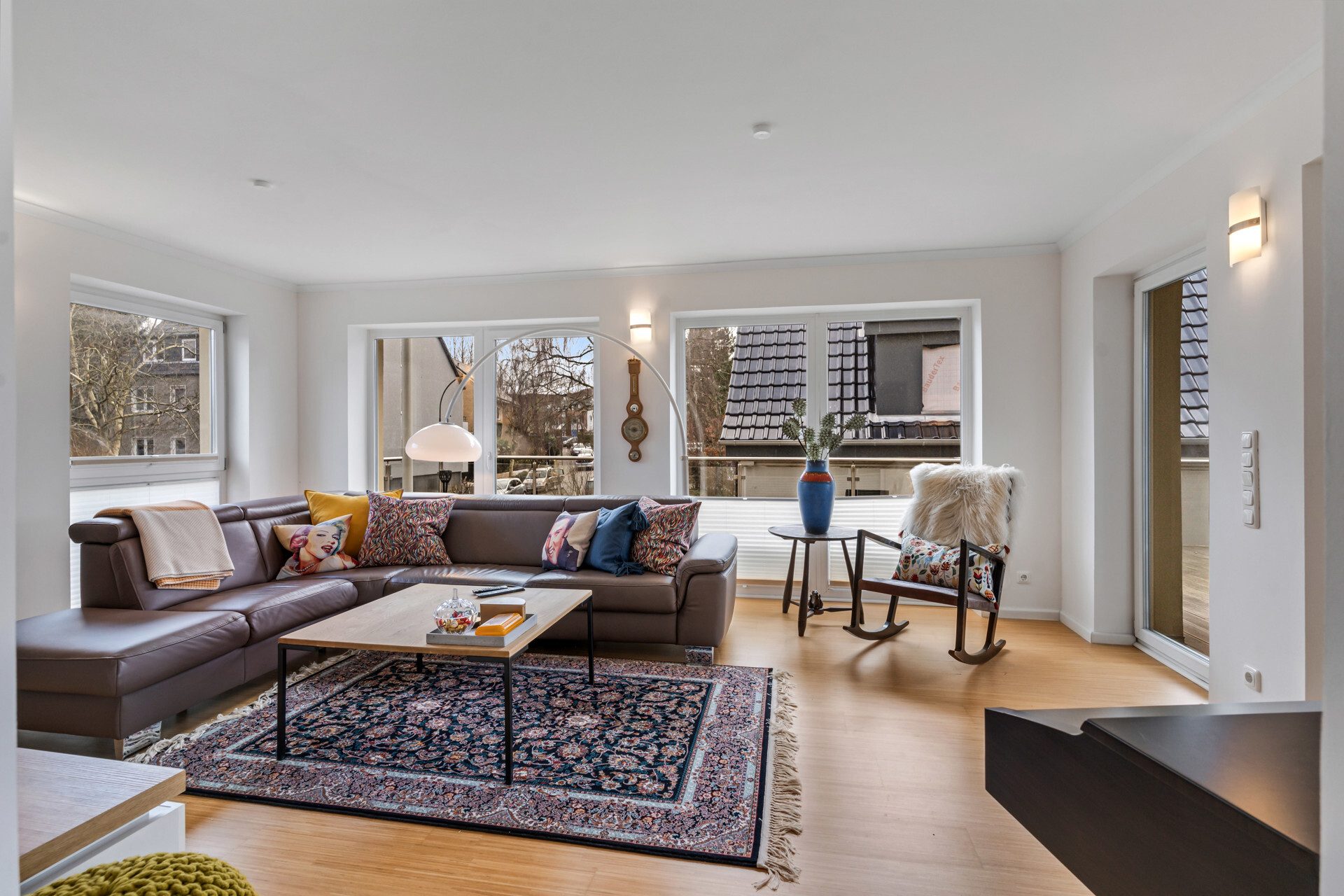 Immobilienangebot - Flensburg / Jürgensby - Alle - FL-Jürgensby: Luxuriöse Maisonette-Wohnung 
mit riesiger, teils überdachter Dachterrasse!
