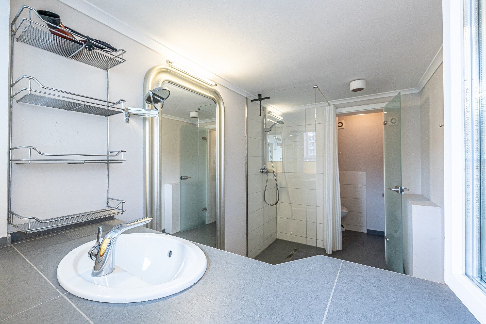 Immobilienangebot - Flensburg / Jürgensby - Alle - Stilvolle 2-Zi.-Wohnung mit gemütlichem Balkon im beliebten Stadtteil Jürgensby!