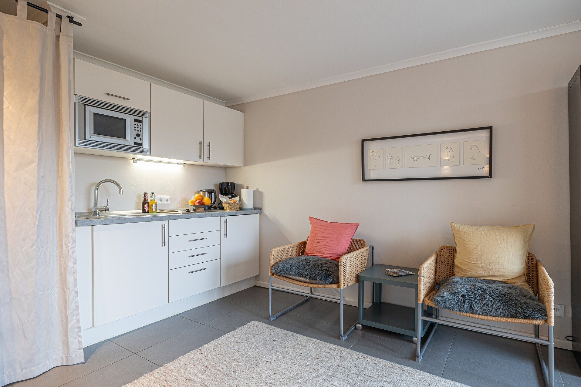 Immobilienangebot - Flensburg / Jürgensby - Alle - Stilvolle 2-Zi.-Wohnung mit gemütlichem Balkon im beliebten Stadtteil Jürgensby!