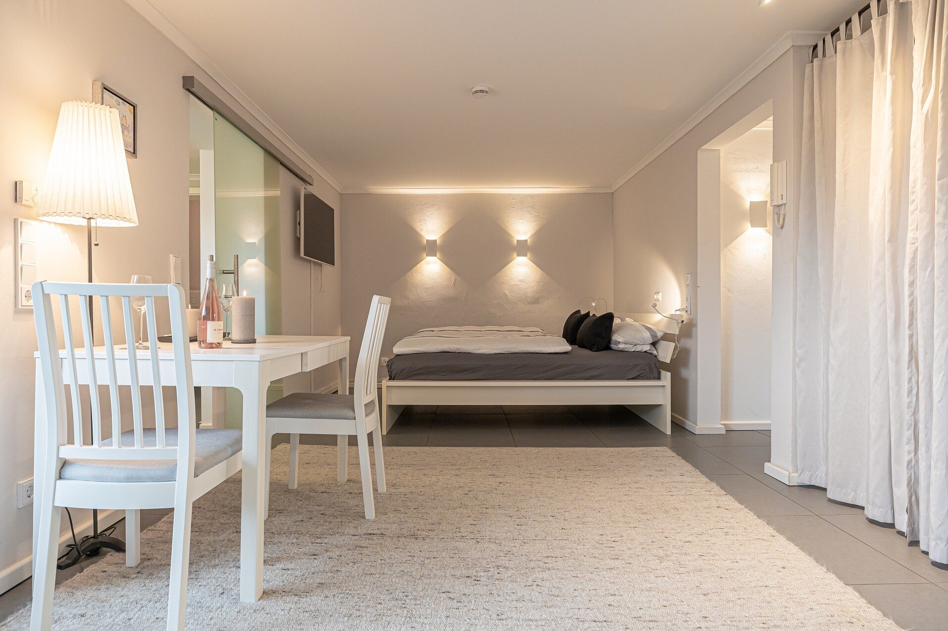 Immobilienangebot - Flensburg / Jürgensby - Alle - Stilvolle 2-Zi.-Wohnung mit gemütlichem Balkon im beliebten Stadtteil Jürgensby!
