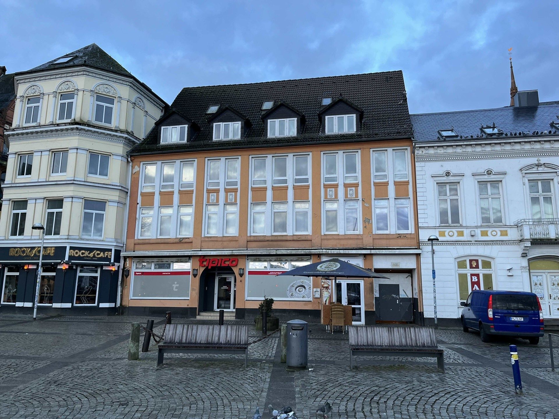 Immobilienangebot - Flensburg - Alle - Großzügige 2 Zi. Whg - 64 qm-Wohnfläche mit Hafenblick