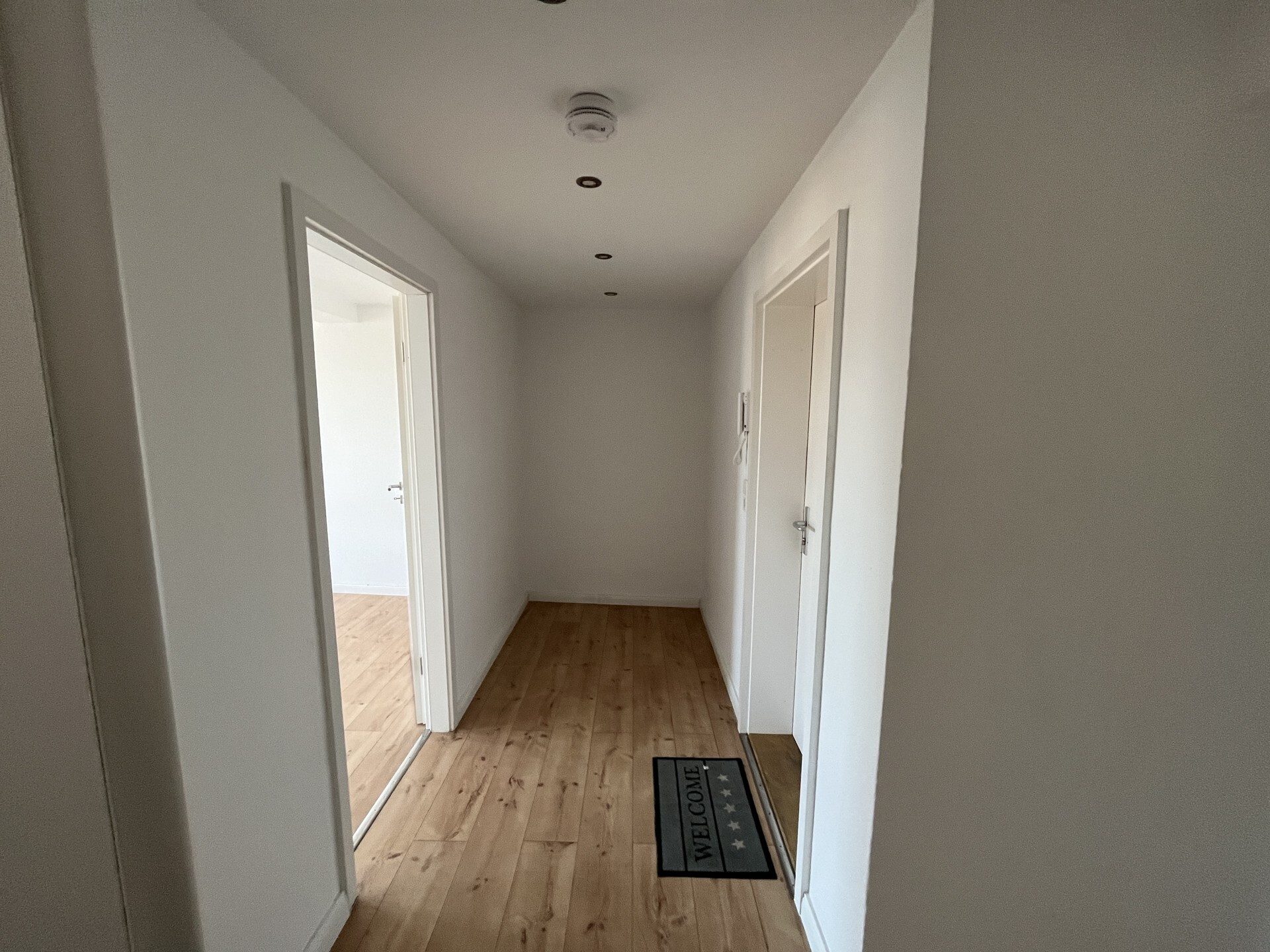 Immobilienangebot - Flensburg - Alle - Großzügige 2 Zi. Whg - 64 qm-Wohnfläche mit Hafenblick