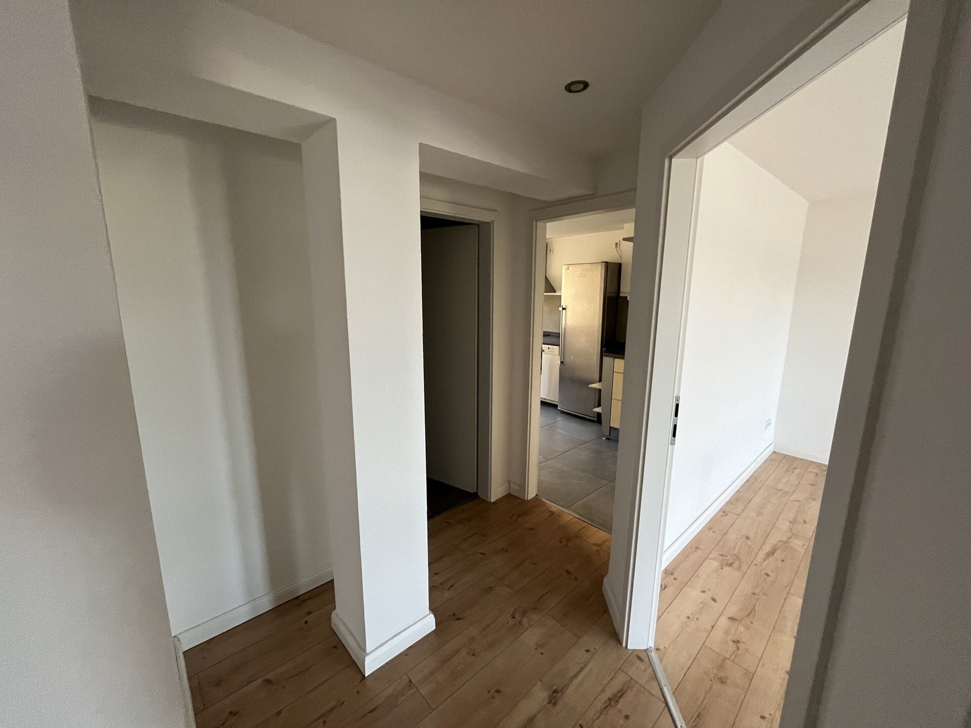 Immobilienangebot - Flensburg - Alle - Großzügige 2 Zi. Whg - 64 qm-Wohnfläche mit Hafenblick