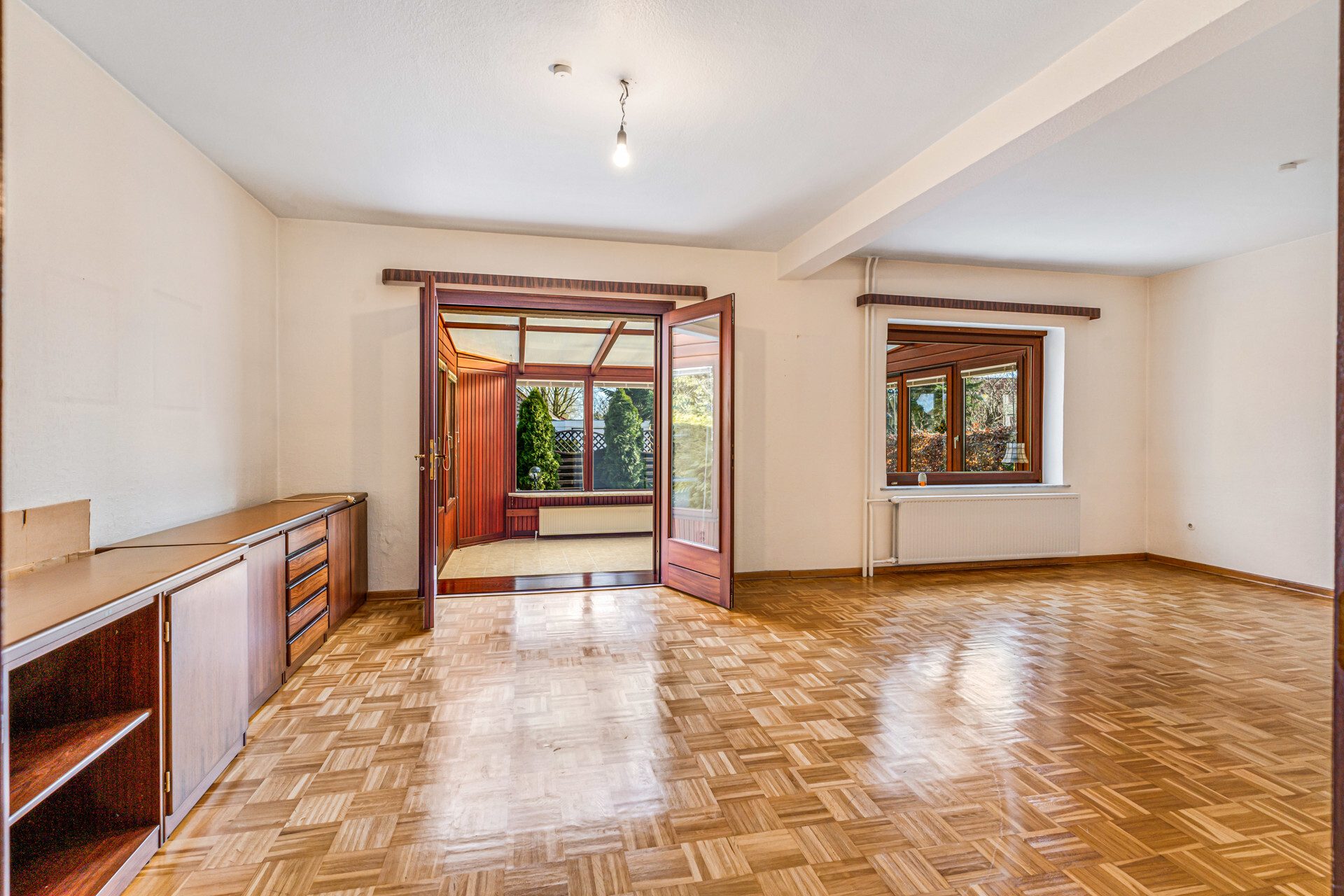 Immobilienangebot - Flensburg - Alle - Kleines Einfamilienhaus in begehrter Lage mit Wintergarten und viel Potenzial!