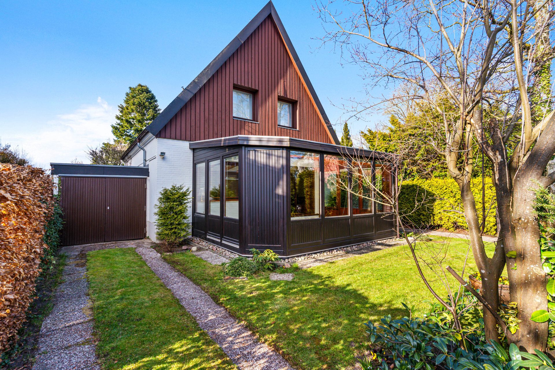 Immobilienangebot - Flensburg - Alle - Kleines Einfamilienhaus in begehrter Lage mit Wintergarten und viel Potenzial!
