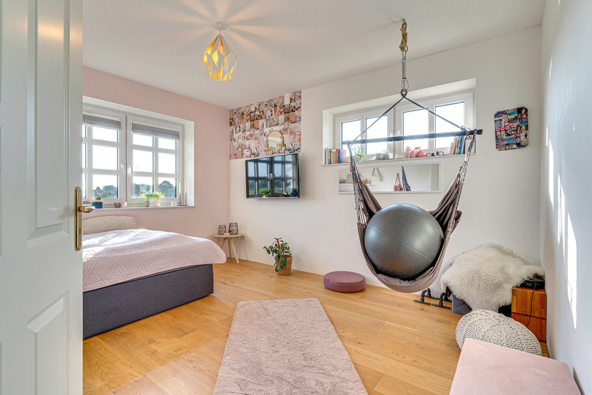 Immobilienangebot - Harrislee - Alle - Eleganz und Wertigkeit – Luxuriöse Villa mit ca. 200 m² Wohnfläche in Feldrandlage!