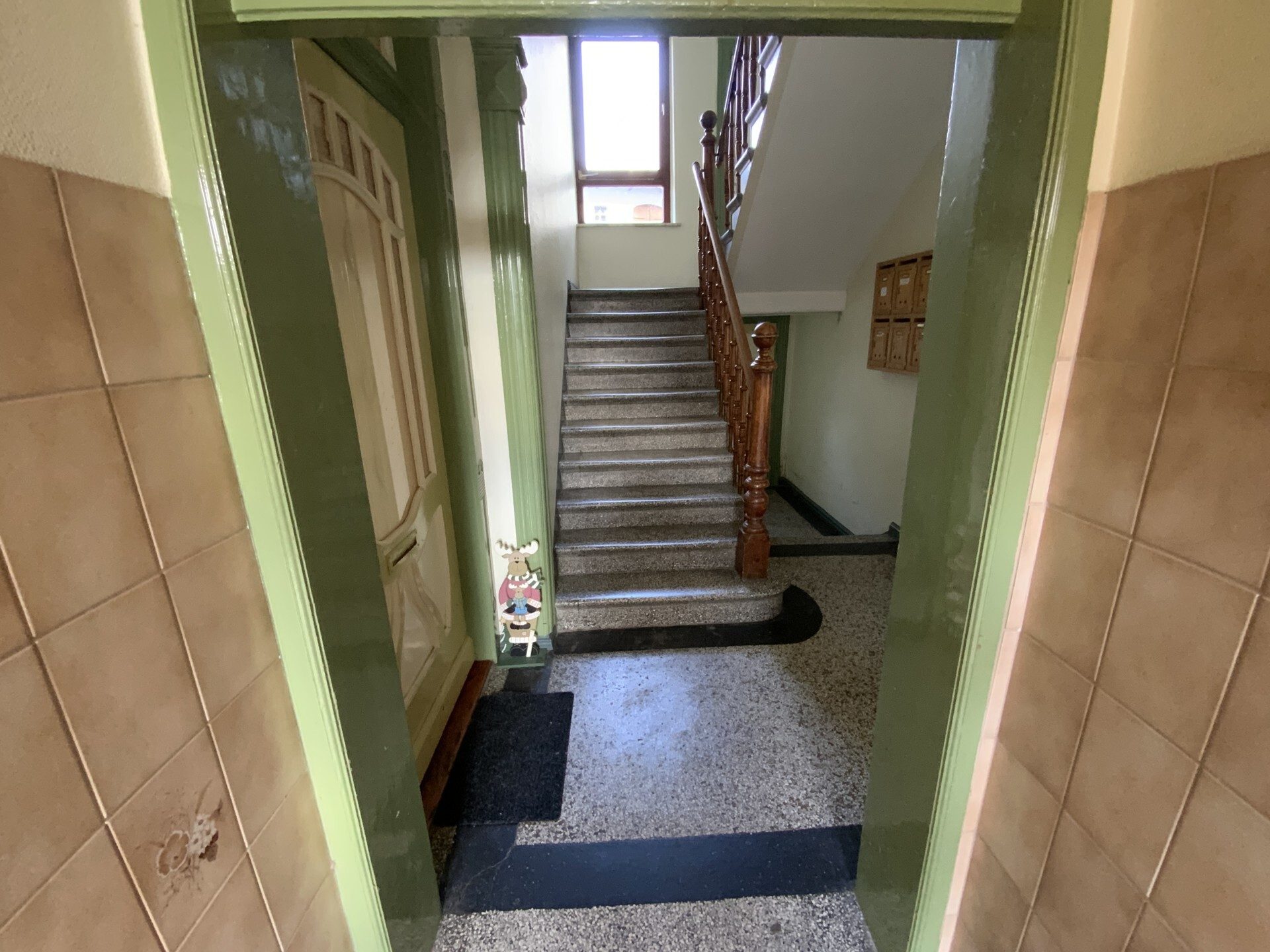 Immobilienangebot - Flensburg - Alle - Gemütliche Erdgeschosswohnung mit 3 Zimmern in zentraler Lage in Flensburg!